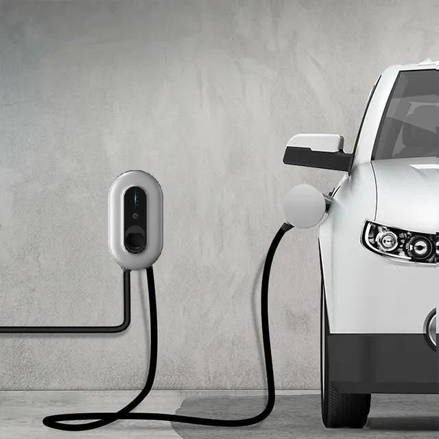 EU Adjustable Current 50Hz To 60Hz Type 2 EV Charger For Home Fast Charging